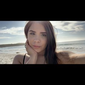 Meet your Posher, Ariana